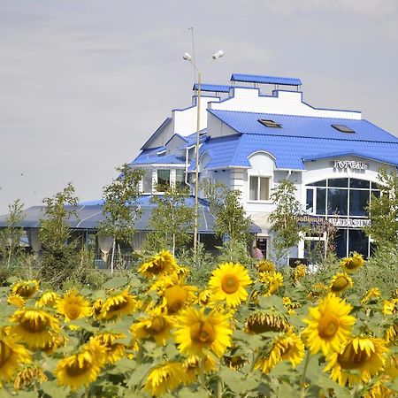 Hotel Vivat Provincia Takhtaulove Esterno foto