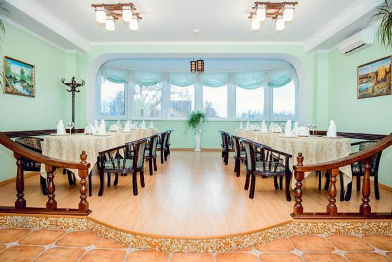 Hotel Vivat Provincia Takhtaulove Esterno foto
