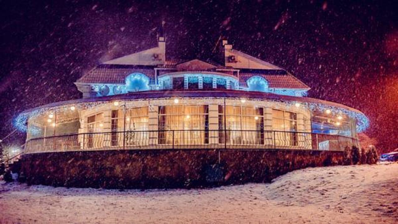 Hotel Vivat Provincia Takhtaulove Esterno foto
