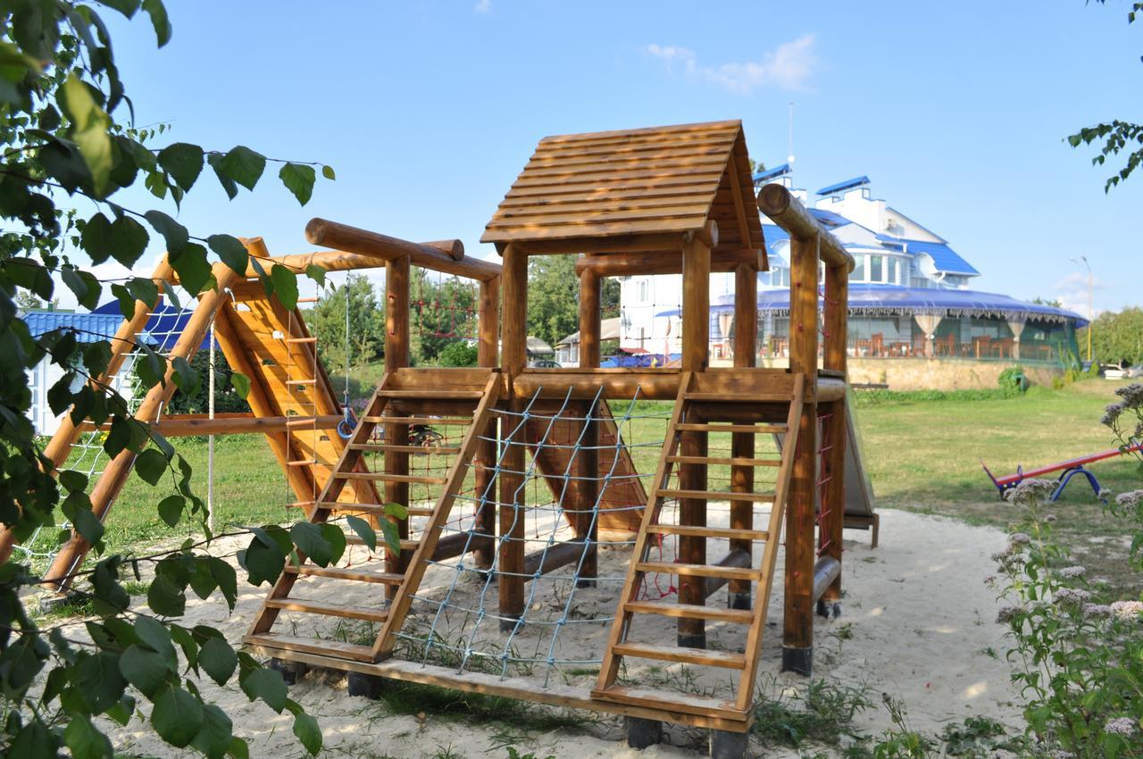 Hotel Vivat Provincia Takhtaulove Esterno foto